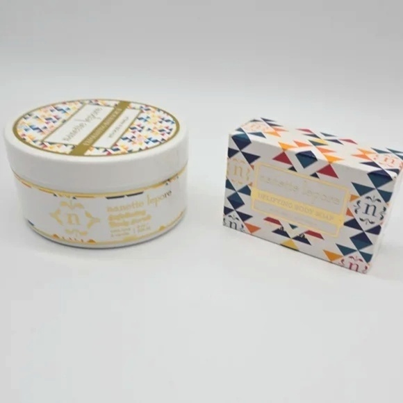 Nanette Lepore Other - Nanette Lepore Exfoliating Bath Scrub and Uplifting Body Soap Set